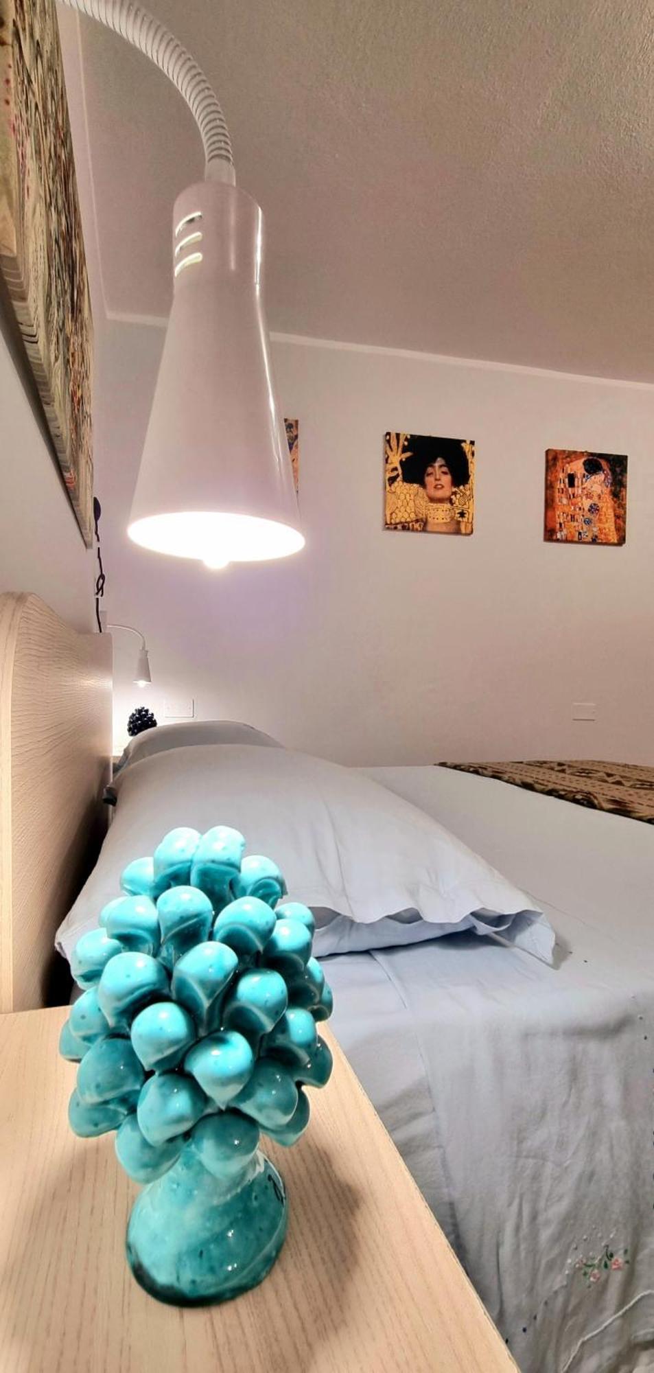 Porta Terra Apartment Чефалу Экстерьер фото