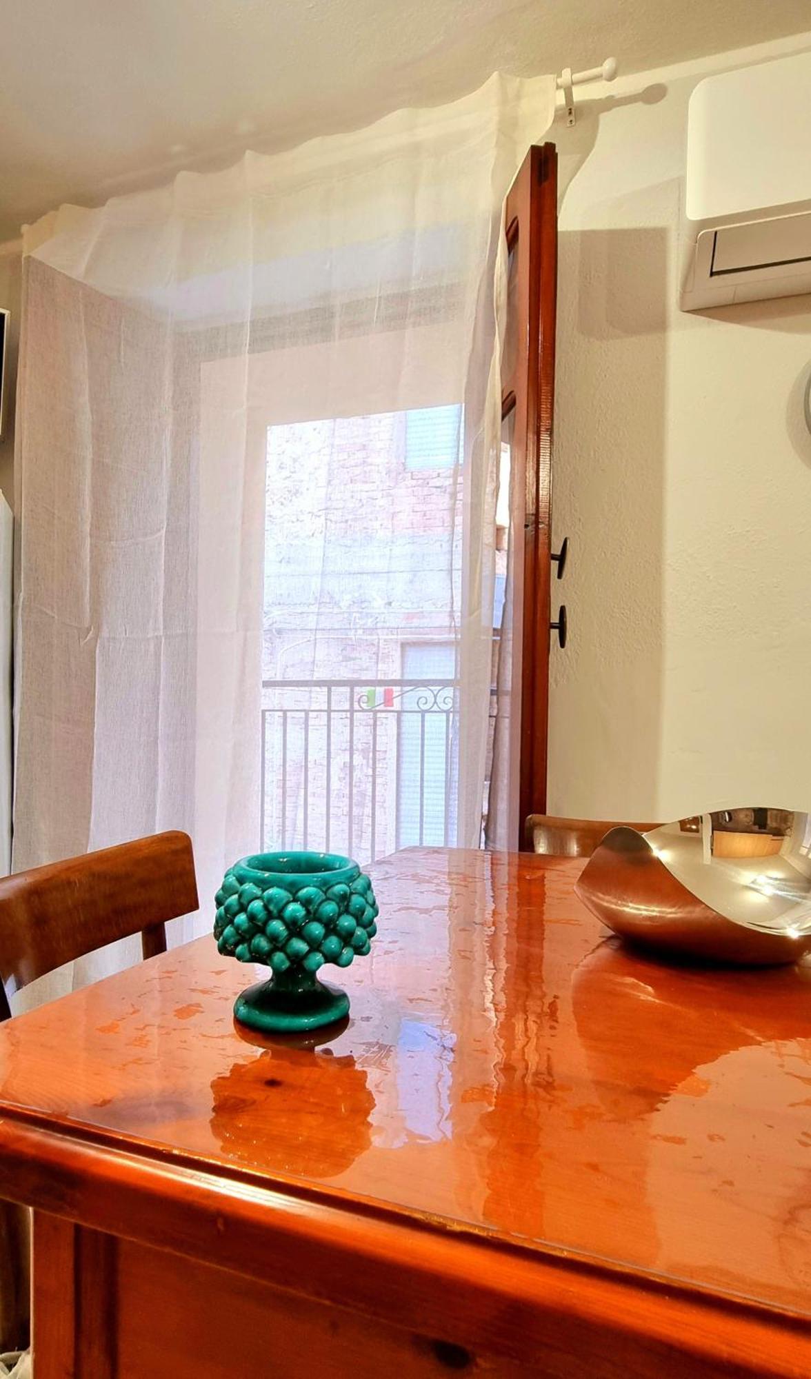 Porta Terra Apartment Чефалу Экстерьер фото