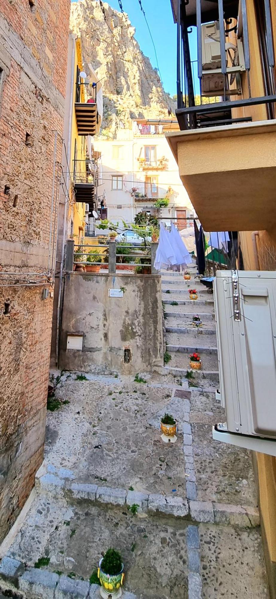 Porta Terra Apartment Чефалу Экстерьер фото